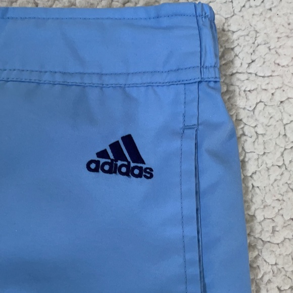 Adidas Retro Shorts Size Large - Picture 3 of 7